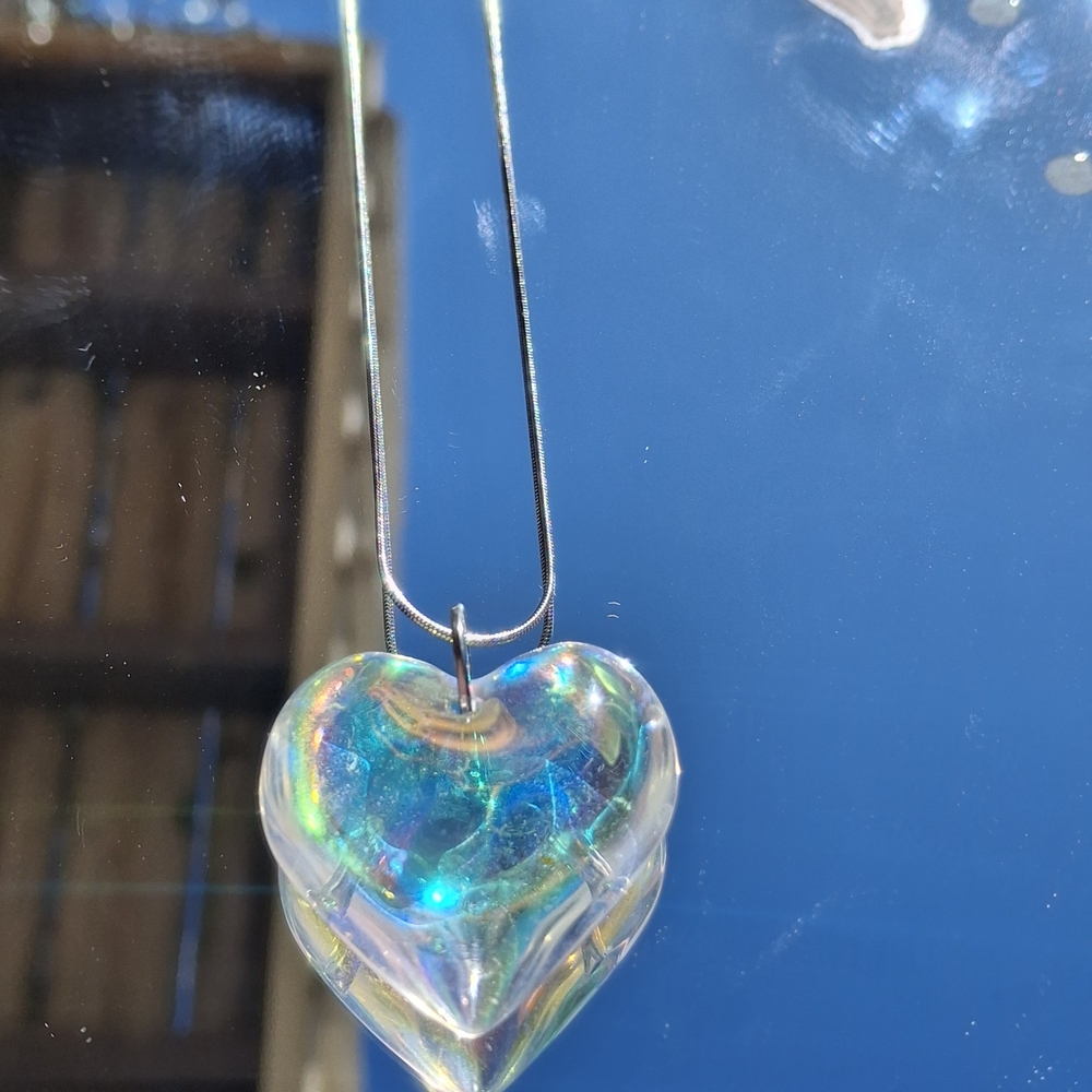 Iridescent Heart Pendant Necklace - Women Jewelry